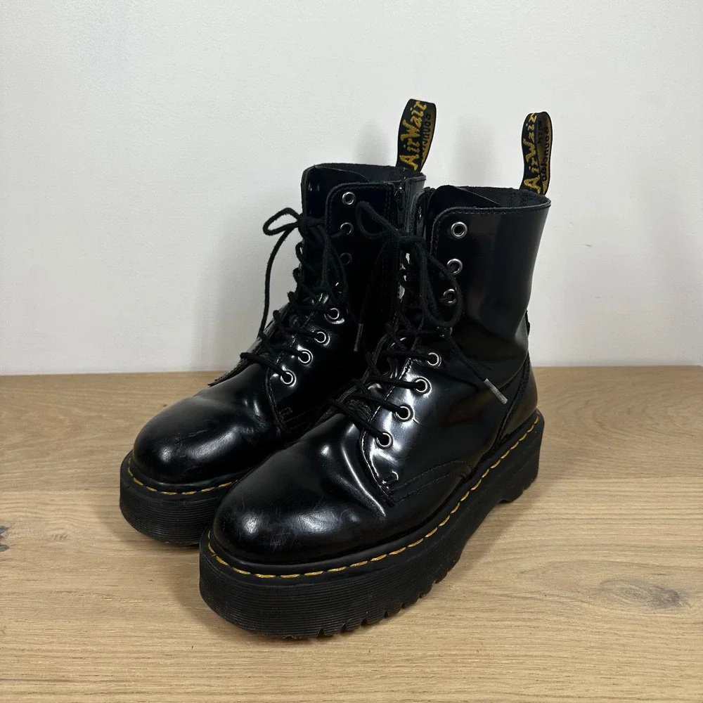 Dr. Martens Jadon Boots Men 7 Women 8 Black Patent Leather Platform Combat
